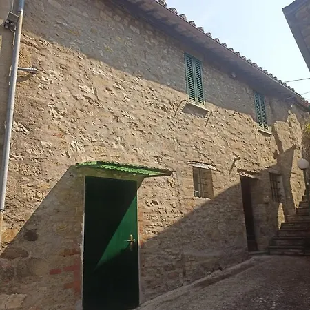 Casa vacanze Panoramico Tra E Perugia Ideale Per Un Single O Per Coppia *
